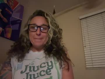 aliengirlmerc