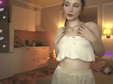 foxymonica