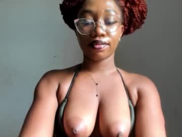 freaky ebonygir