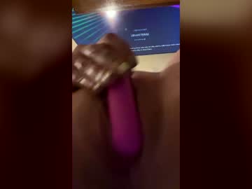 girlnxtdoor2u2
