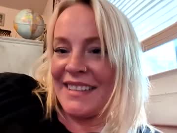 nikki32313