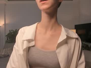 valoriehennesy